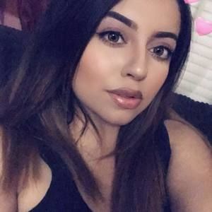 Meet your Posher, Destiny